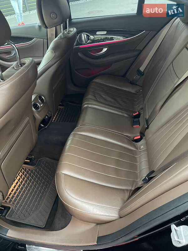 Седан Mercedes-Benz E-Class 2016 в Мукачево фото 41 Седан Mercedes-Benz E-Class 2016 в Мукачево