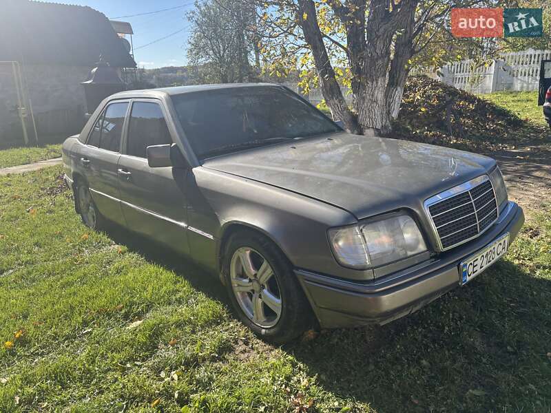 Седан Mercedes-Benz E-Class 1994 в Сторожинці фото 3 Седан Mercedes-Benz E-Class 1994 в Сторожинці