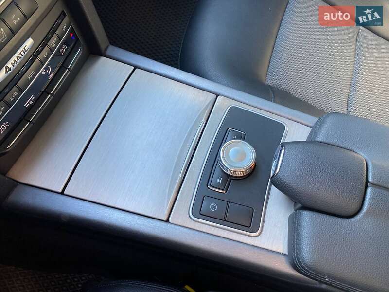 Универсал Mercedes-Benz E-Class 2010 в Львове