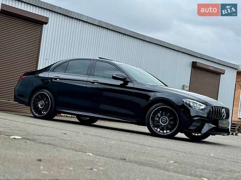 Седан Mercedes-Benz E-Class 2020 в Києві
