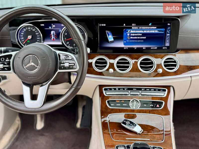 Седан Mercedes-Benz E-Class 2020 в Києві