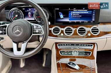 Седан Mercedes-Benz E-Class 2020 в 