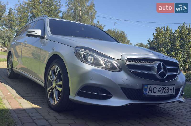 Универсал Mercedes-Benz E-Class 2015 в Луцке фото 14 Универсал Mercedes-Benz E-Class 2015 в Луцке