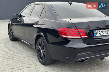 Седан Mercedes-Benz E-Class 2013 в 