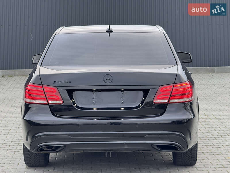 Седан Mercedes-Benz E-Class 2013 в Летичеве