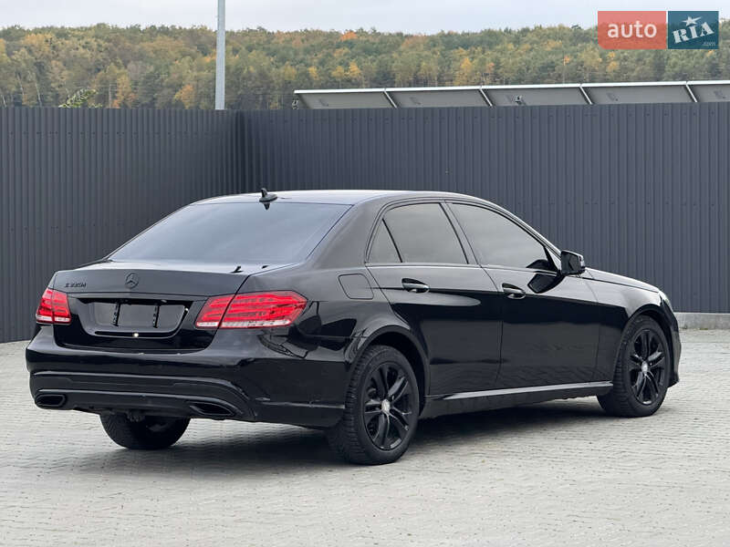 Седан Mercedes-Benz E-Class 2013 в Летичеве