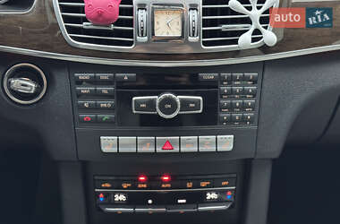 Седан Mercedes-Benz E-Class 2013 в 