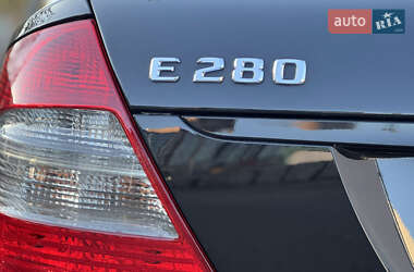 Седан Mercedes-Benz E-Class 2007 в 