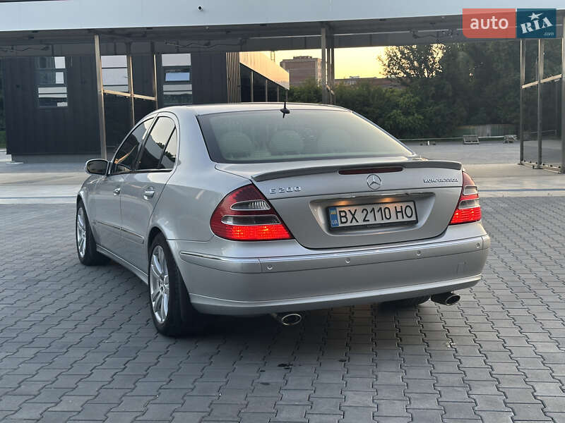 Седан Mercedes-Benz E-Class 2004 в Каменец-Подольском фото 3 Седан Mercedes-Benz E-Class 2004 в Каменец-Подольском