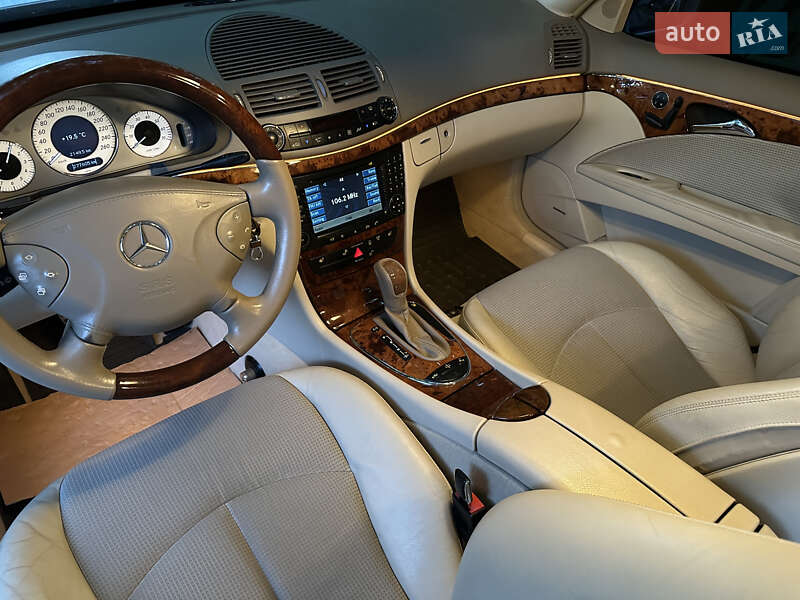 Седан Mercedes-Benz E-Class 2004 в Каменец-Подольском фото 21 Седан Mercedes-Benz E-Class 2004 в Каменец-Подольском