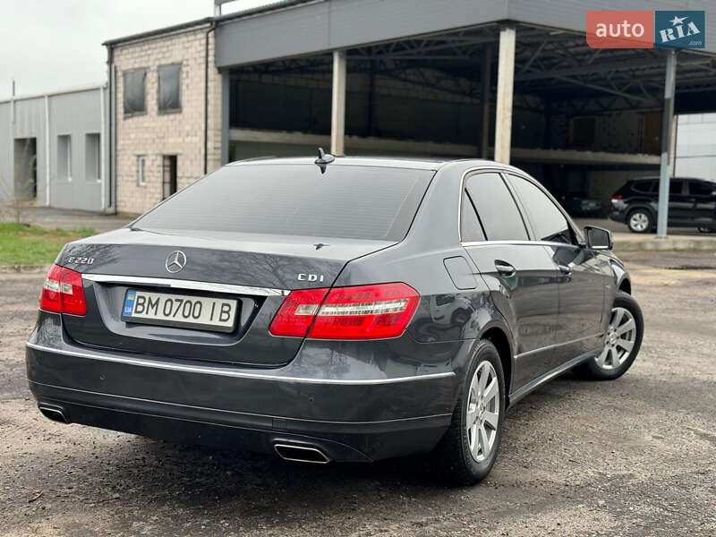 Седан Mercedes-Benz E-Class 2011 в Ромнах фото 2 Седан Mercedes-Benz E-Class 2011 в Ромнах