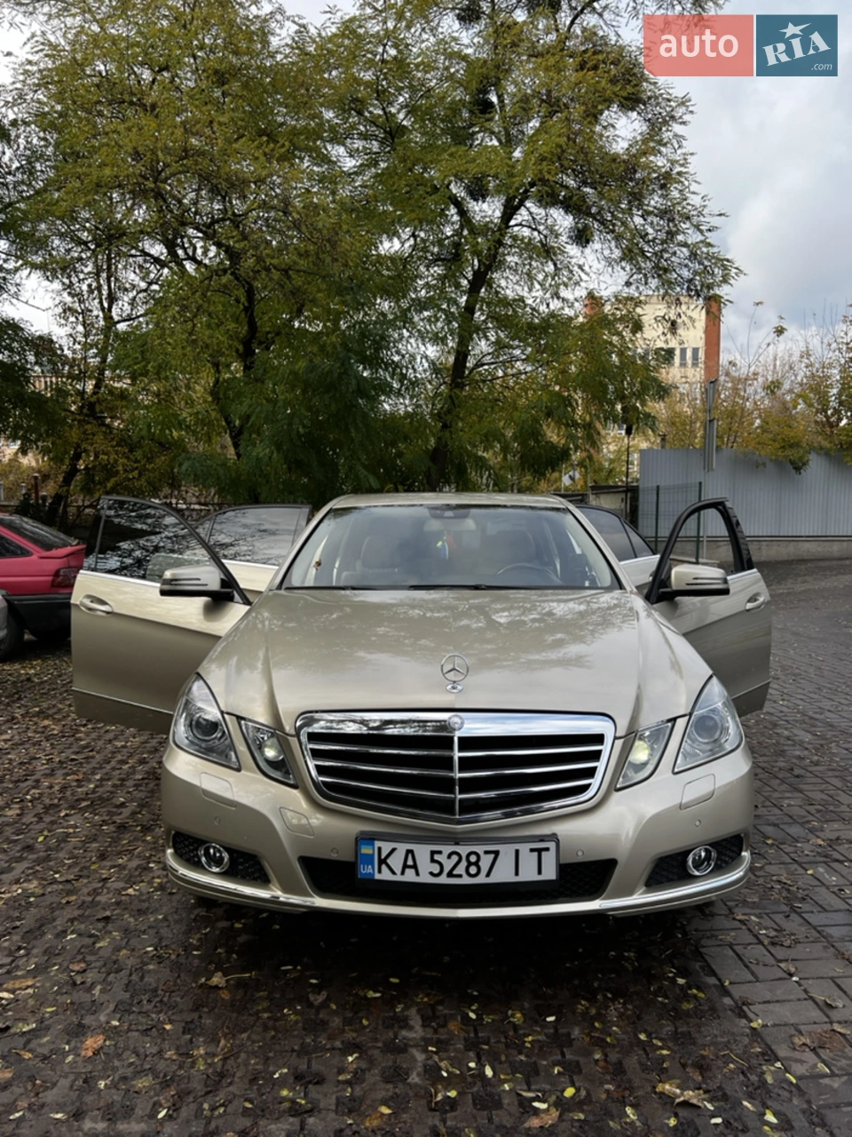 2010 Mercedes-Benz E-klasse - мініатюра 33