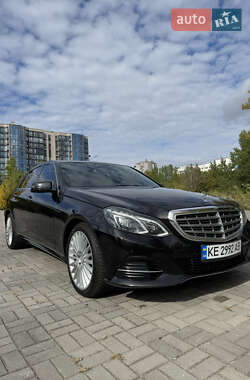 Седан Mercedes-Benz E-Class 2015 в Дніпрі Седан Mercedes-Benz E-Class 2015 в Дніпрі