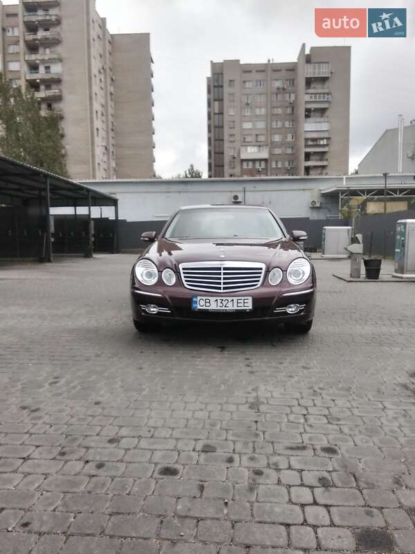 Седан Mercedes-Benz E-Class 2007 в Запоріжжі