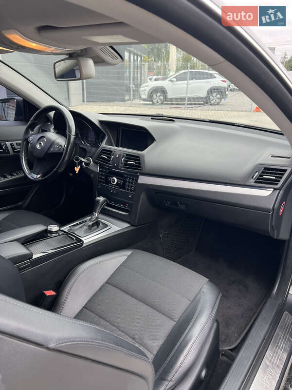 Купе Mercedes-Benz E-Class 2010 в Білій Церкві фото 23 Купе Mercedes-Benz E-Class 2010 в Білій Церкві