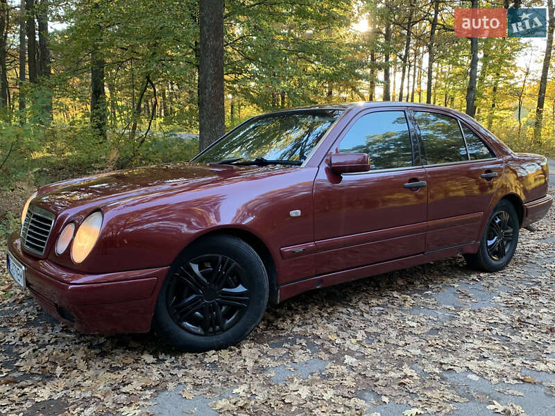 Седан Mercedes-Benz E-Class 1996 в Ківерцях фото 9 Седан Mercedes-Benz E-Class 1996 в Ківерцях
