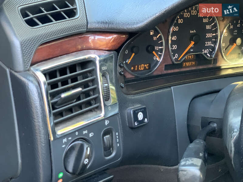 Седан Mercedes-Benz E-Class 1996 в Ківерцях фото 17 Седан Mercedes-Benz E-Class 1996 в Ківерцях
