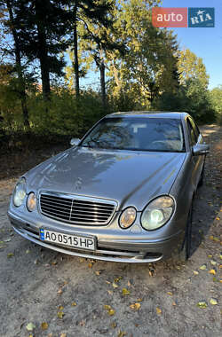 Седан Mercedes-Benz E-Class 2003 в Чернівцях