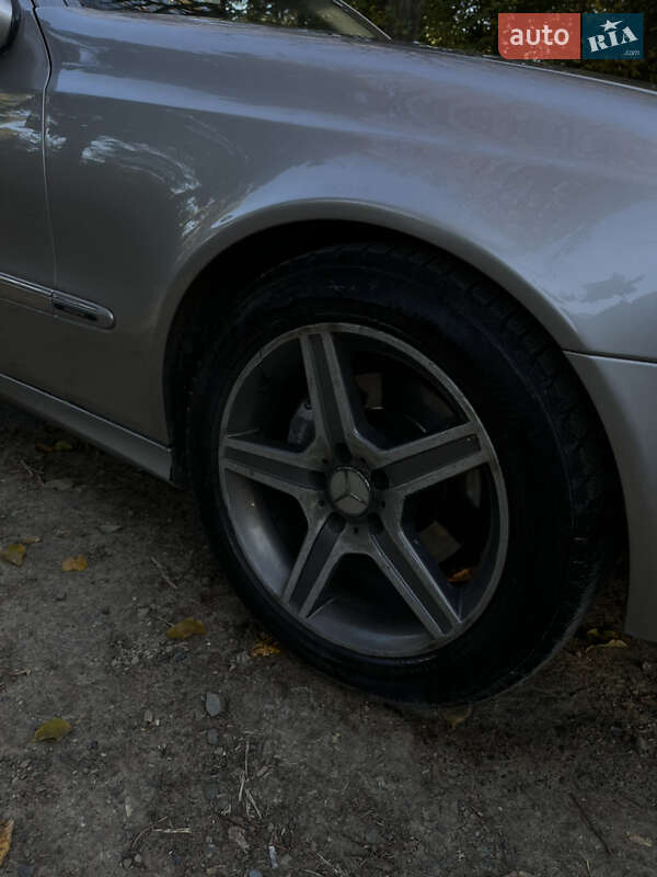 Седан Mercedes-Benz E-Class 2003 в Черновцах фото 17 Седан Mercedes-Benz E-Class 2003 в Черновцах