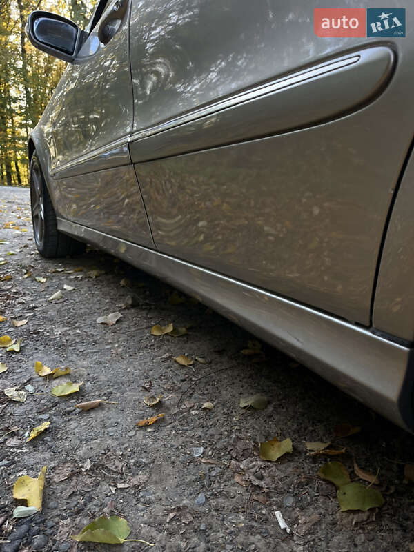 Седан Mercedes-Benz E-Class 2003 в Черновцах фото 22 Седан Mercedes-Benz E-Class 2003 в Черновцах