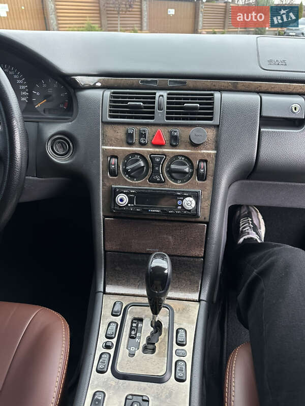 Универсал Mercedes-Benz E-Class 2002 в Борисполе