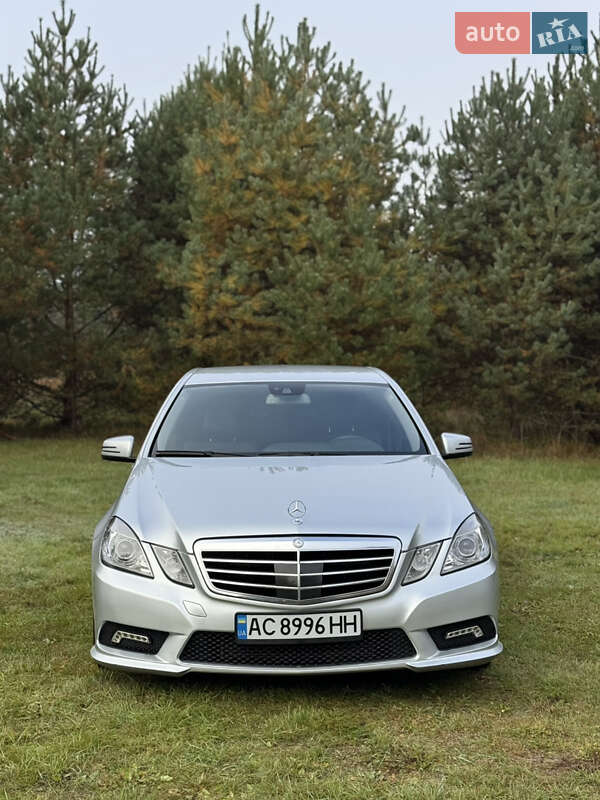 Седан Mercedes-Benz E-Class 2010 в Ковелі фото 2 Седан Mercedes-Benz E-Class 2010 в Ковелі