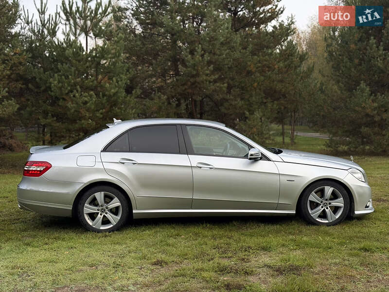 Седан Mercedes-Benz E-Class 2010 в Ковелі фото 8 Седан Mercedes-Benz E-Class 2010 в Ковелі