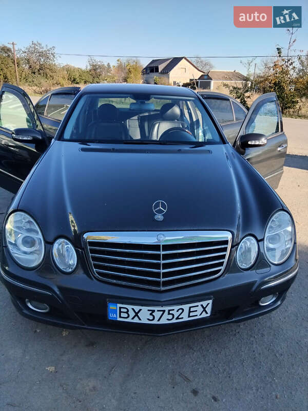 Седан Mercedes-Benz E-Class 2003 в Сокирянах фото 21 Седан Mercedes-Benz E-Class 2003 в Сокирянах