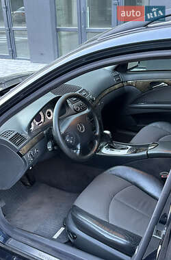 Универсал Mercedes-Benz E-Class 2003 в  фото 12 Универсал Mercedes-Benz E-Class 2003 в