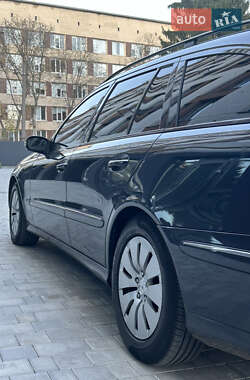 Универсал Mercedes-Benz E-Class 2003 в  фото 28 Универсал Mercedes-Benz E-Class 2003 в