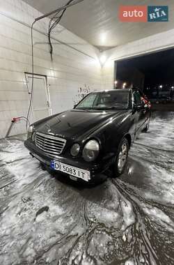 Седан Mercedes-Benz E-Class 2000 в 