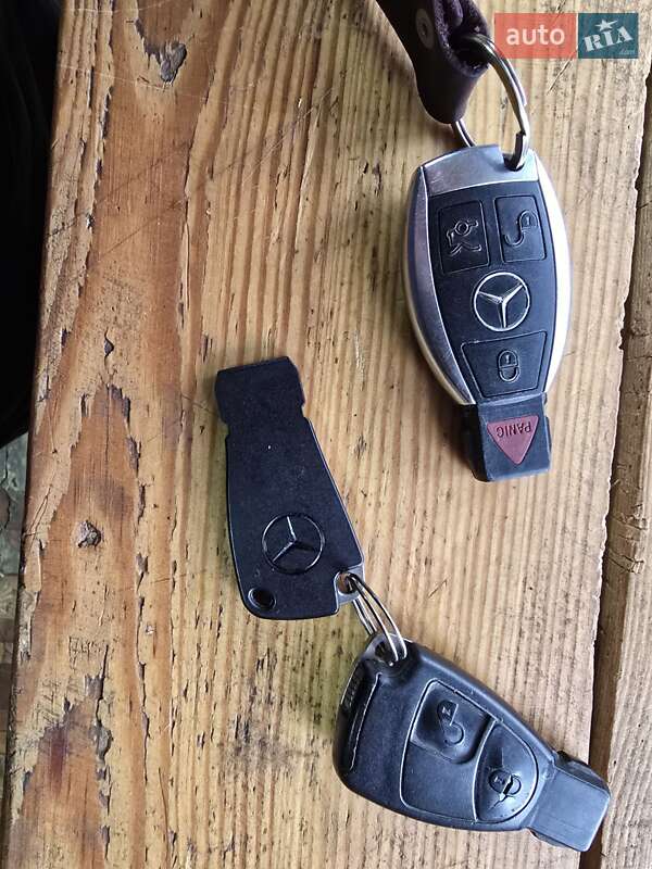 Універсал Mercedes-Benz E-Class 2000 в Хмельницькому