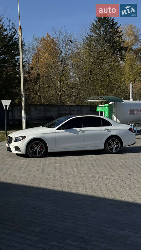 Седан Mercedes-Benz E-Class 2018 в Тернополе фото 66 Седан Mercedes-Benz E-Class 2018 в Тернополе
