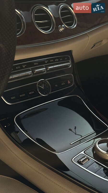Седан Mercedes-Benz E-Class 2018 в Тернополе фото 3 Седан Mercedes-Benz E-Class 2018 в Тернополе