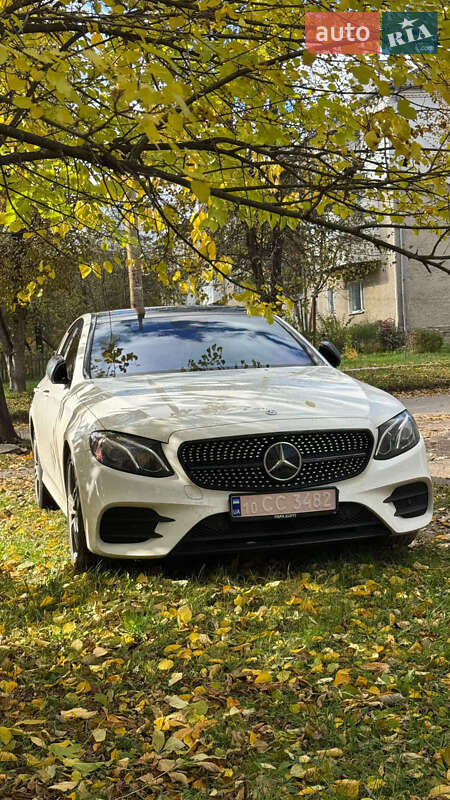 Седан Mercedes-Benz E-Class 2018 в Тернополе фото 34 Седан Mercedes-Benz E-Class 2018 в Тернополе