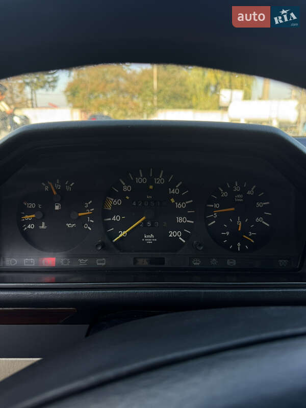 Седан Mercedes-Benz E-Class 1990 в Тернополе фото 9 Седан Mercedes-Benz E-Class 1990 в Тернополе