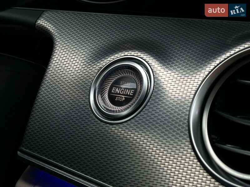 Седан Mercedes-Benz E-Class 2020 в Мукачево
