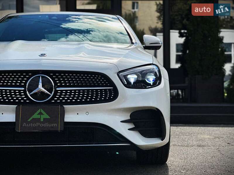 Седан Mercedes-Benz E-Class 2022 в Киеве