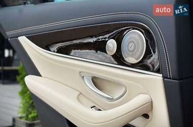 Седан Mercedes-Benz E-Class 2022 в  фото 31 Седан Mercedes-Benz E-Class 2022 в