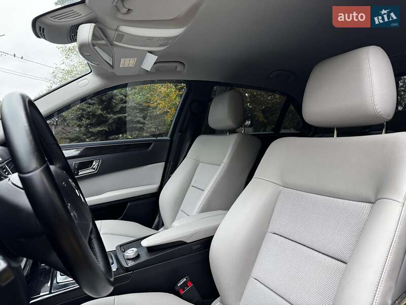 Седан Mercedes-Benz E-Class 2010 в Киеве фото 19 Седан Mercedes-Benz E-Class 2010 в Киеве