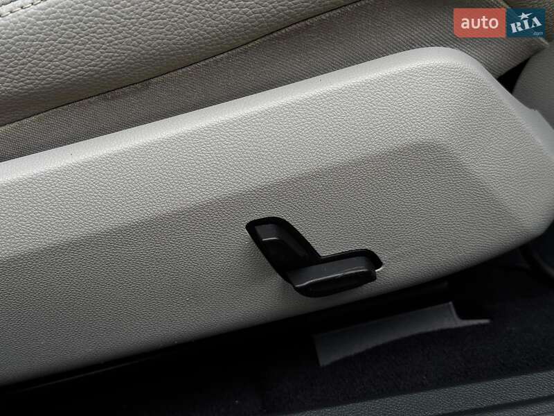 Седан Mercedes-Benz E-Class 2010 в Киеве фото 41 Седан Mercedes-Benz E-Class 2010 в Киеве