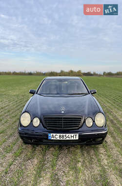 Седан Mercedes-Benz E-Class 2001 в Рожище