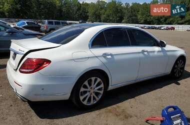 Седан Mercedes-Benz E-Class 2017 в 