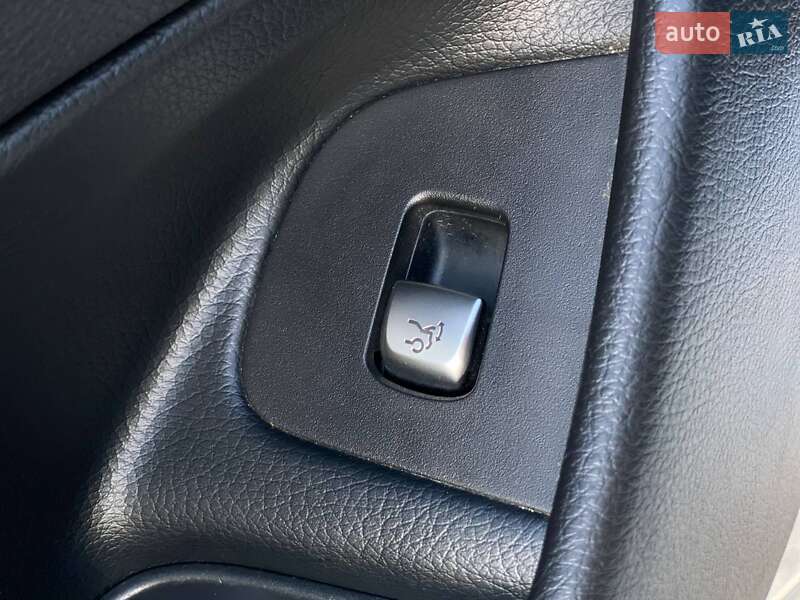 Седан Mercedes-Benz E-Class 2018 в Києві фото 29 Седан Mercedes-Benz E-Class 2018 в Києві