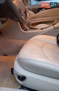 Седан Mercedes-Benz E-Class 2004 в  фото 9 Седан Mercedes-Benz E-Class 2004 в