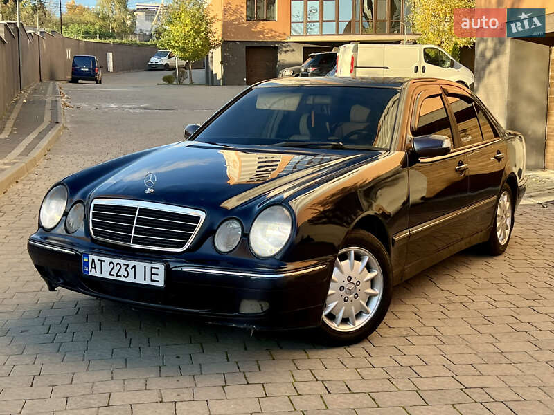 Седан Mercedes-Benz E-Class 2001 в Івано-Франківську