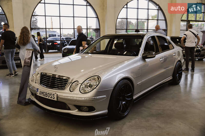 Mercedes-Benz E-Class 2005 Mercedes-Benz E-Class 2005