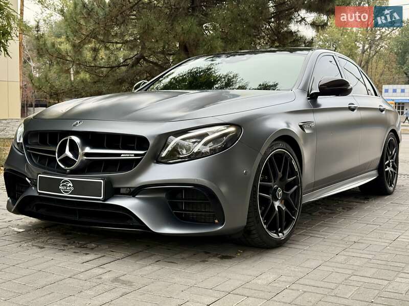 Седан Mercedes-Benz E-Class 2018 в Дніпрі