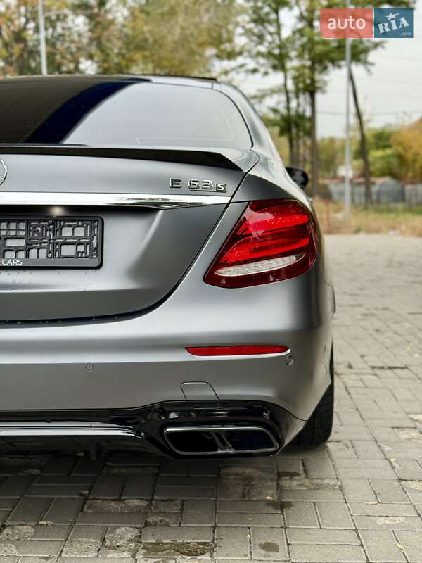 Седан Mercedes-Benz E-Class 2018 в Дніпрі