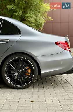 Седан Mercedes-Benz E-Class 2018 в 
